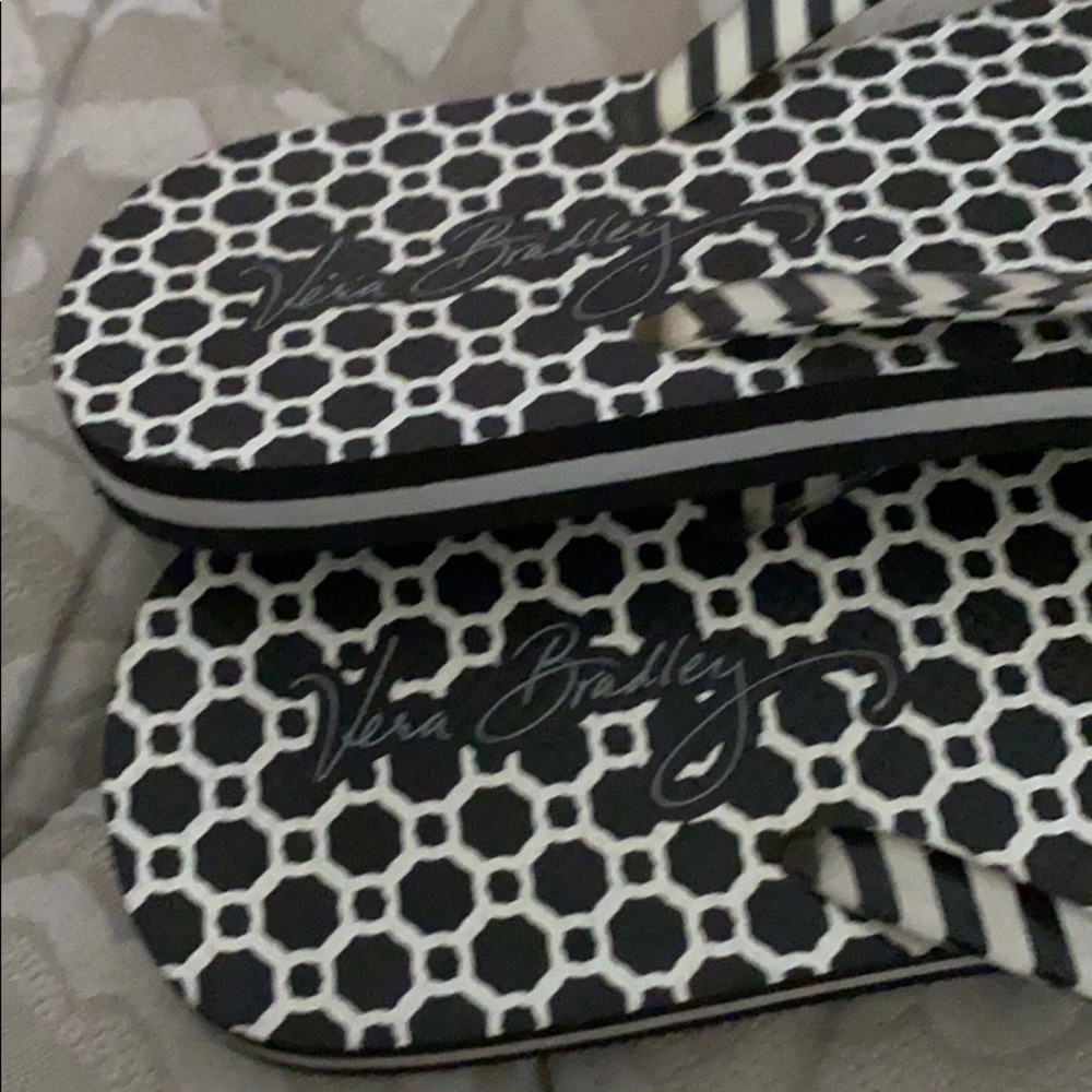 Vera Bradley Flip Flops - Picture 3 of 3